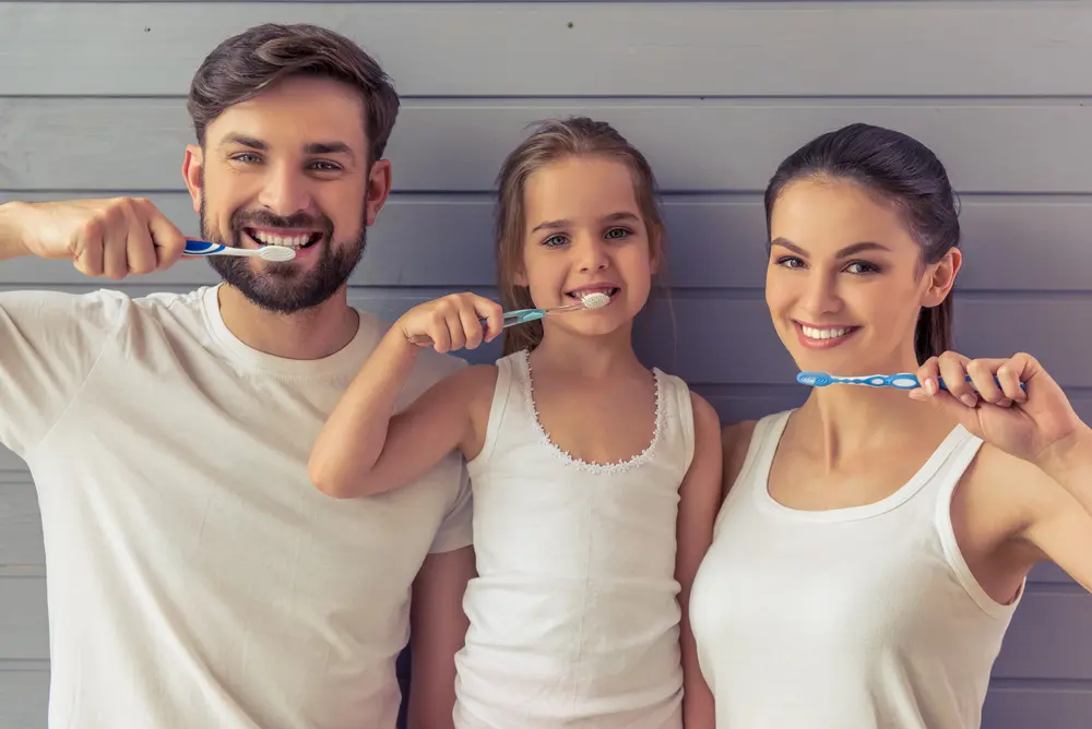 Beneficiile profilaxiei dentare acasa